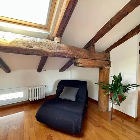 Charming Loft On A Square